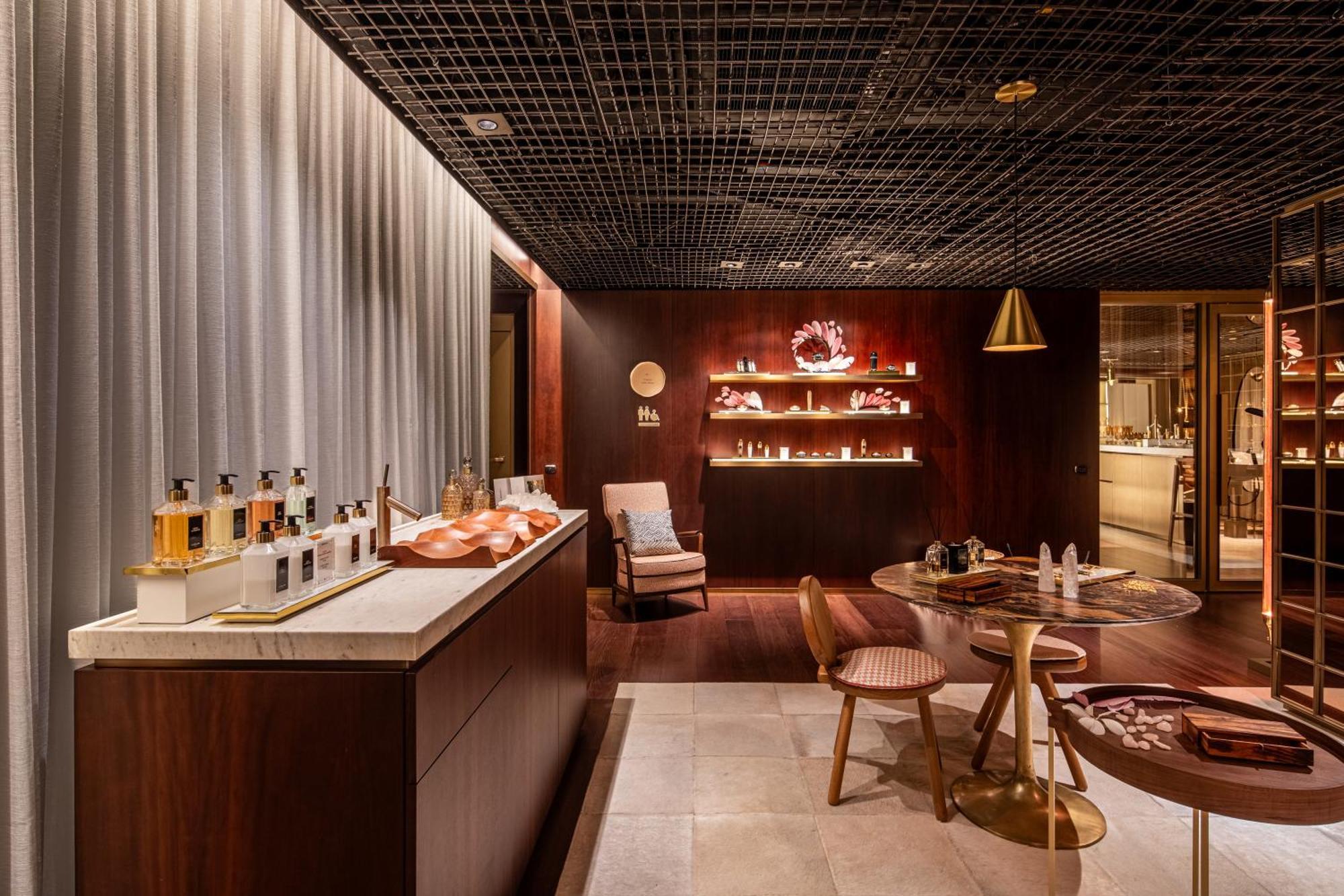Rosewood Sao Paulo Hotell Eksteriør bilde The Fragrance Bar at Harrods